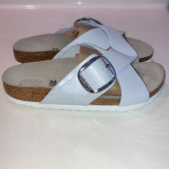 Birkenstock Shoes - BRAND NEW! Birkenstock Siena Big Buckle Sandals!!!